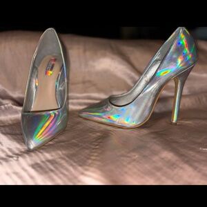 Iridescent Heels Size 5.5